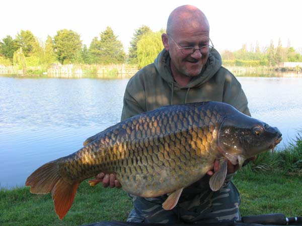 Brace of thirties for Jerry