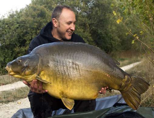 Gigantica monster